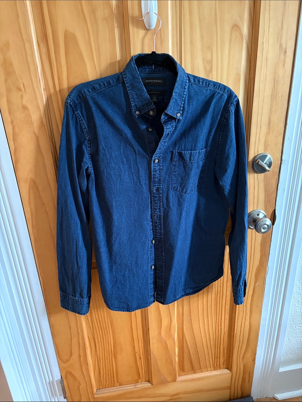 Banana Republic Men's Indigo Blue Button-Down Denim Shirt